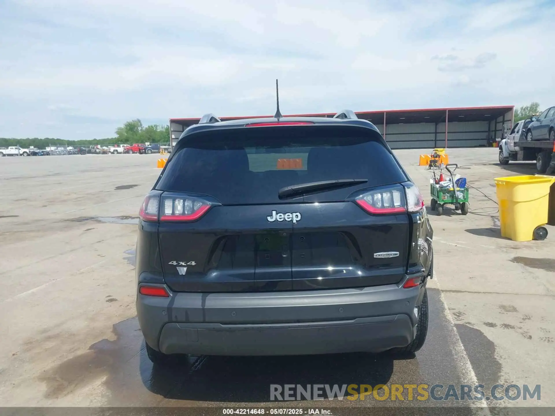 16 fotografías del automóvil dañado 1C4PJMLB0LD555687 JEEP CHEROKEE 2020