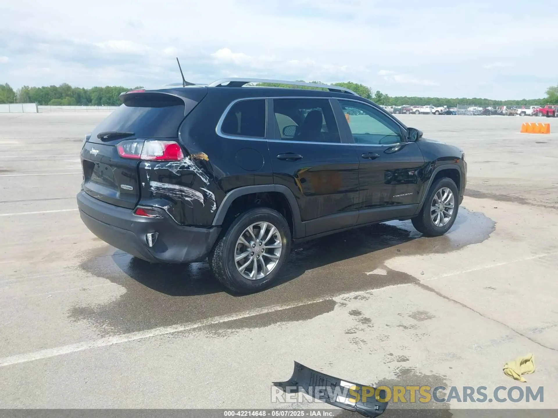 4 fotografías del automóvil dañado 1C4PJMLB0LD555687 JEEP CHEROKEE 2020