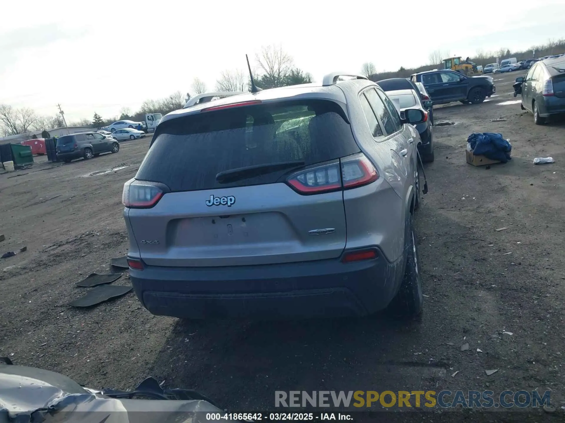 15 fotografías del automóvil dañado 1C4PJMLB4LD652178 JEEP CHEROKEE 2020