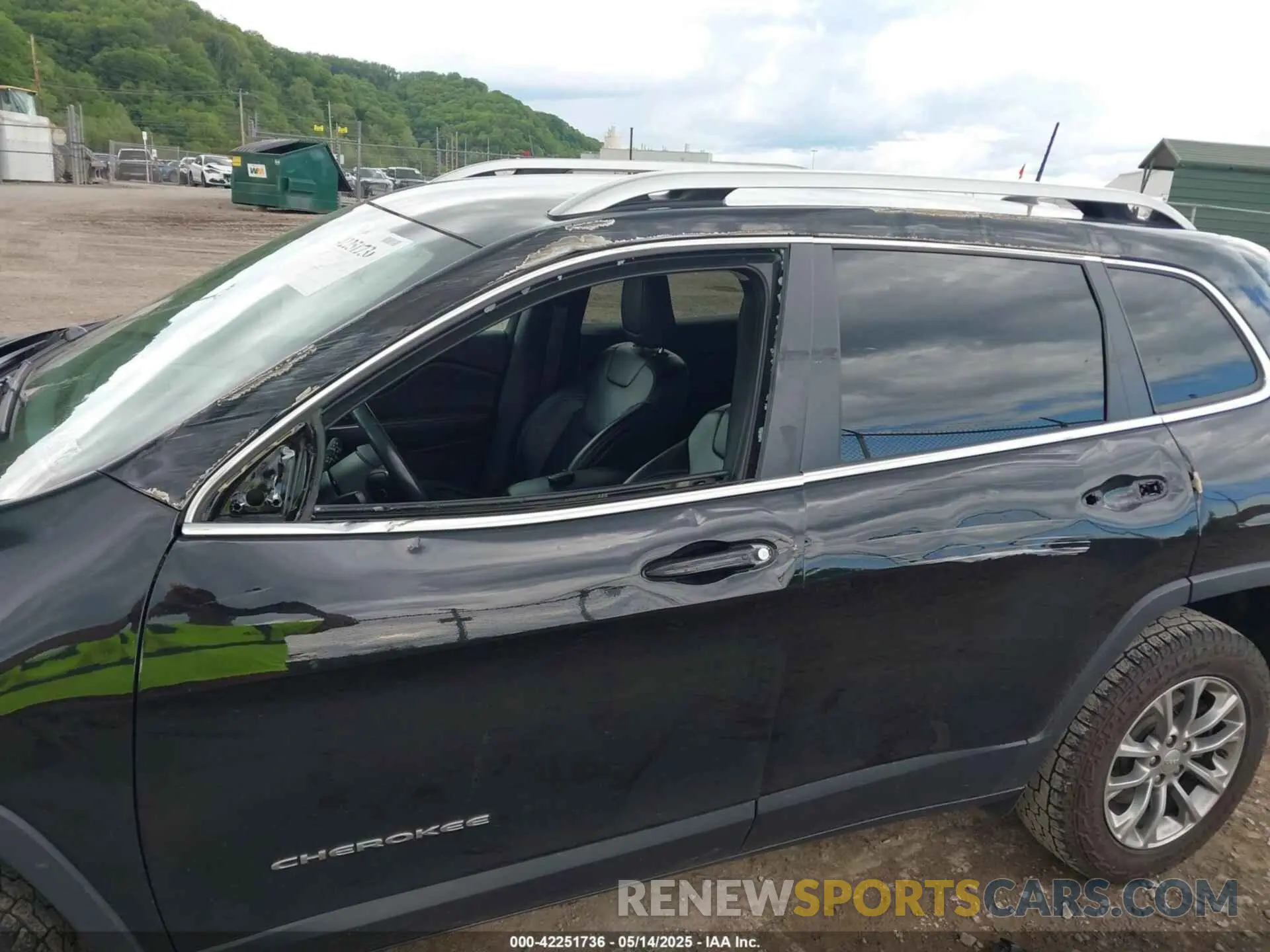 6 fotografías del automóvil dañado 1C4PJMLB5LD580441 JEEP CHEROKEE 2020