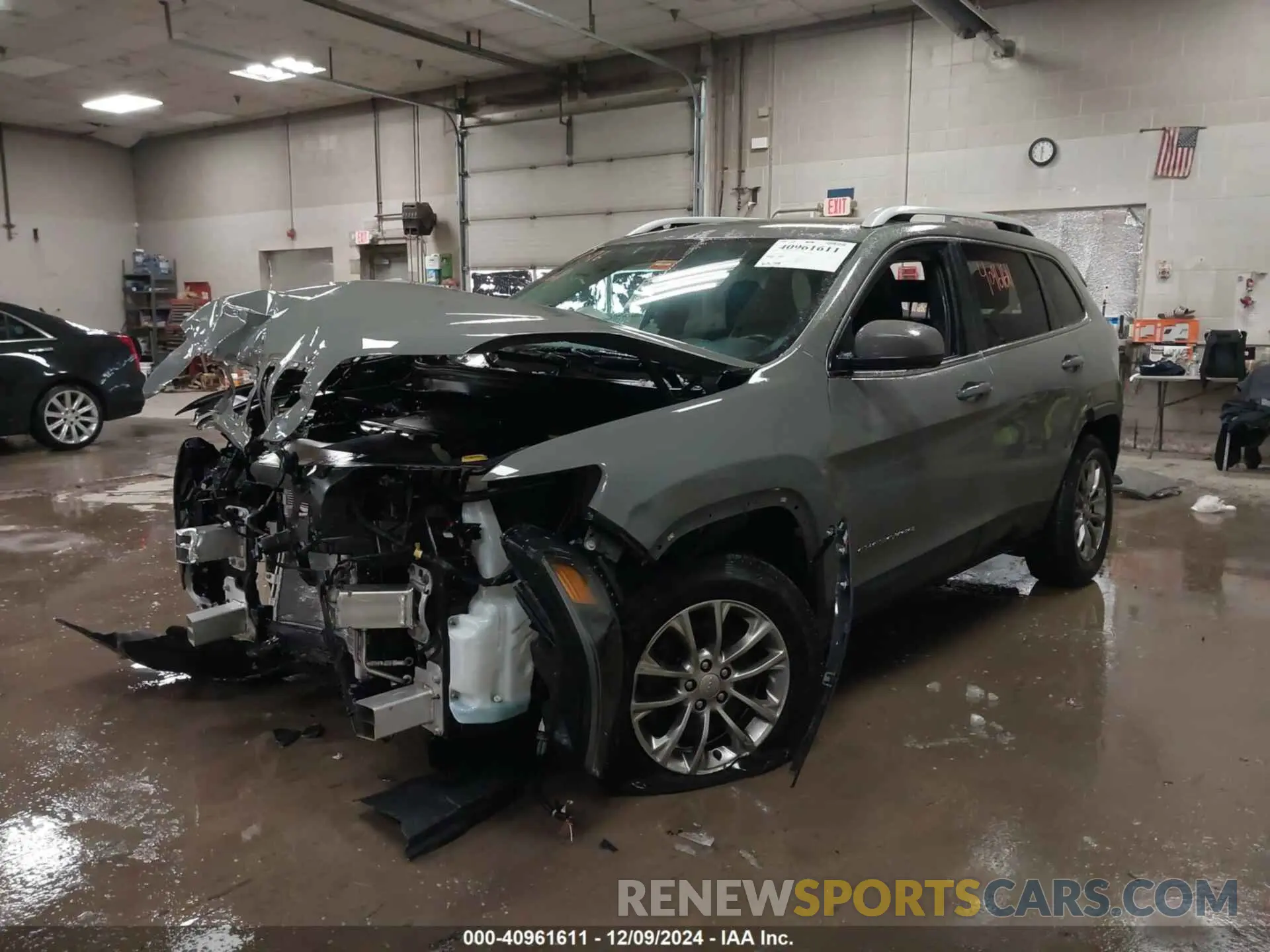 2 fotografías del automóvil dañado 1C4PJMLB8LD545568 JEEP CHEROKEE 2020