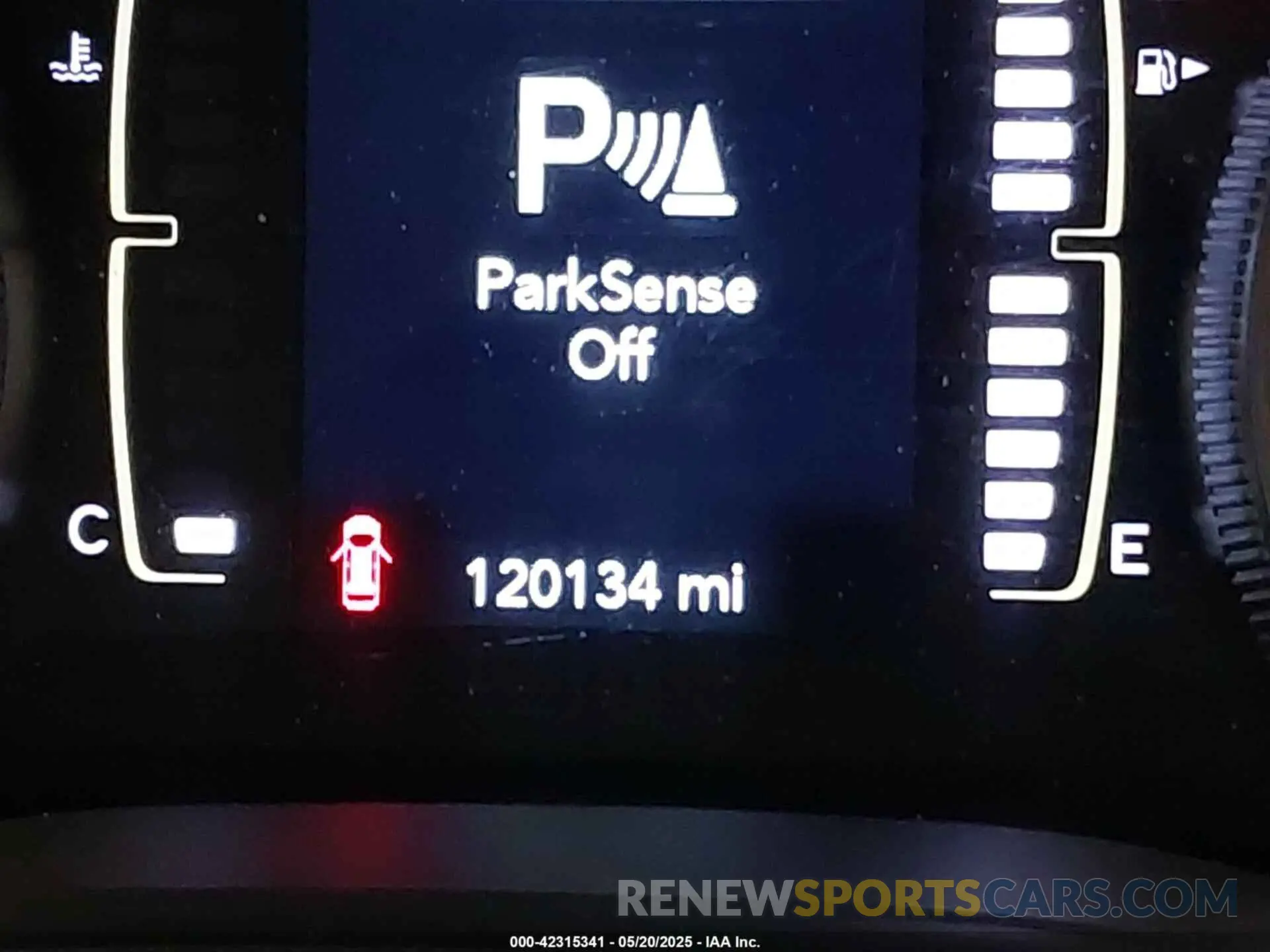 15 fotografías del automóvil dañado 1C4PJMLBXLD539576 JEEP CHEROKEE 2020