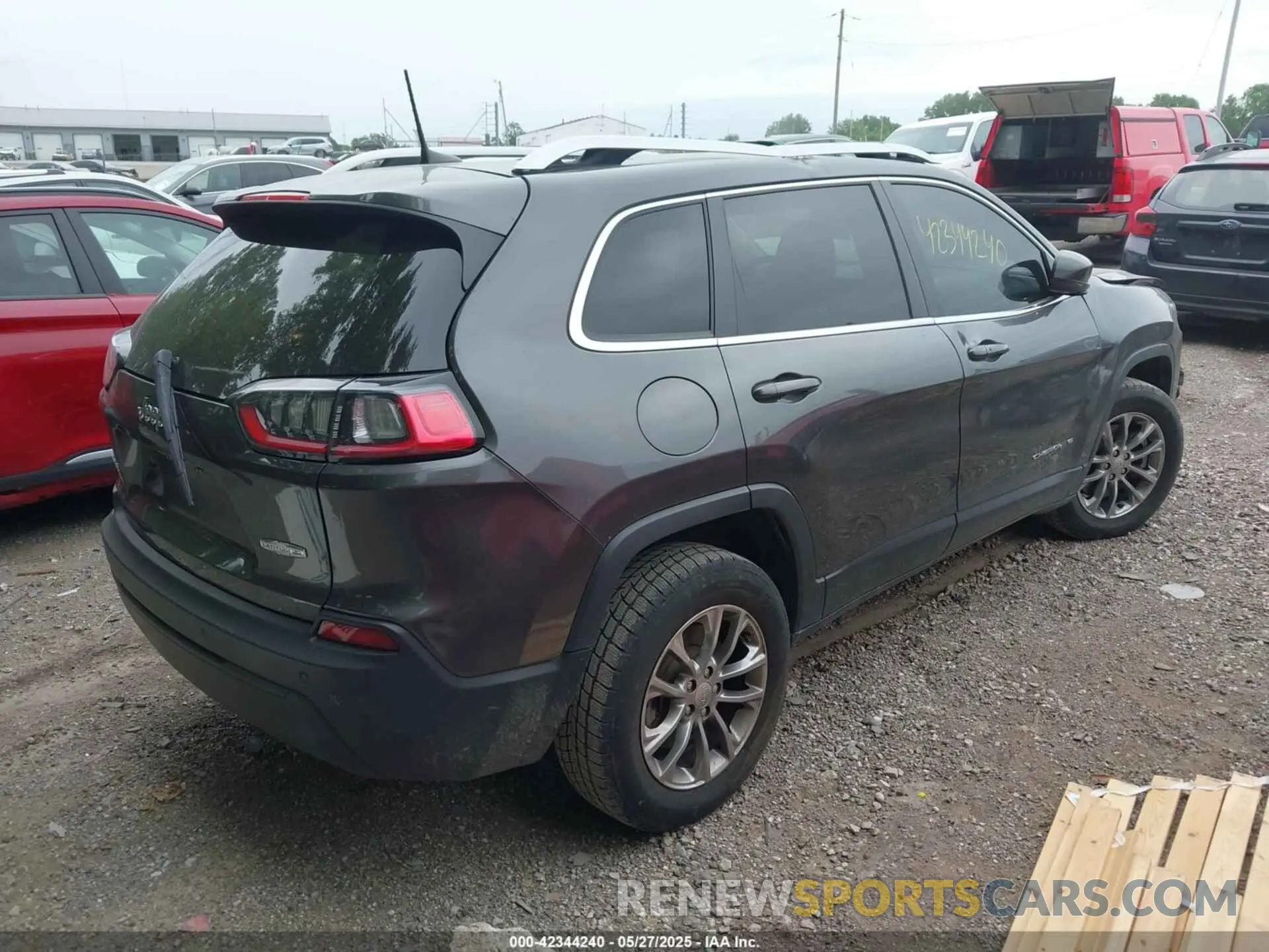 4 fotografías del automóvil dañado 1C4PJMLBXLD580130 JEEP CHEROKEE 2020