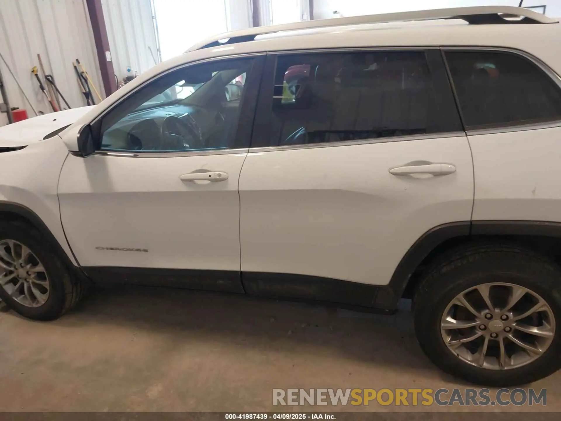 14 fotografías del automóvil dañado 1C4PJMLX1LD637567 JEEP CHEROKEE 2020