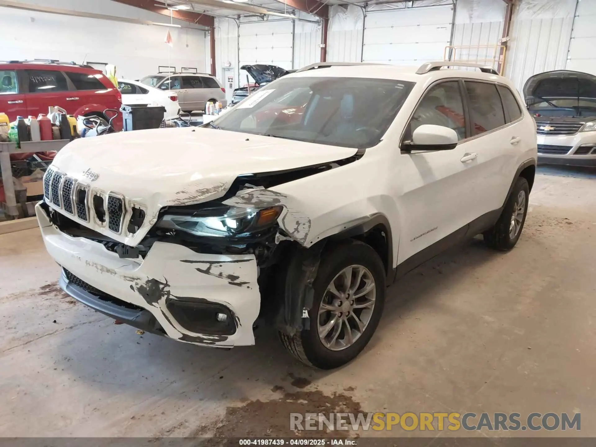 2 fotografías del automóvil dañado 1C4PJMLX1LD637567 JEEP CHEROKEE 2020