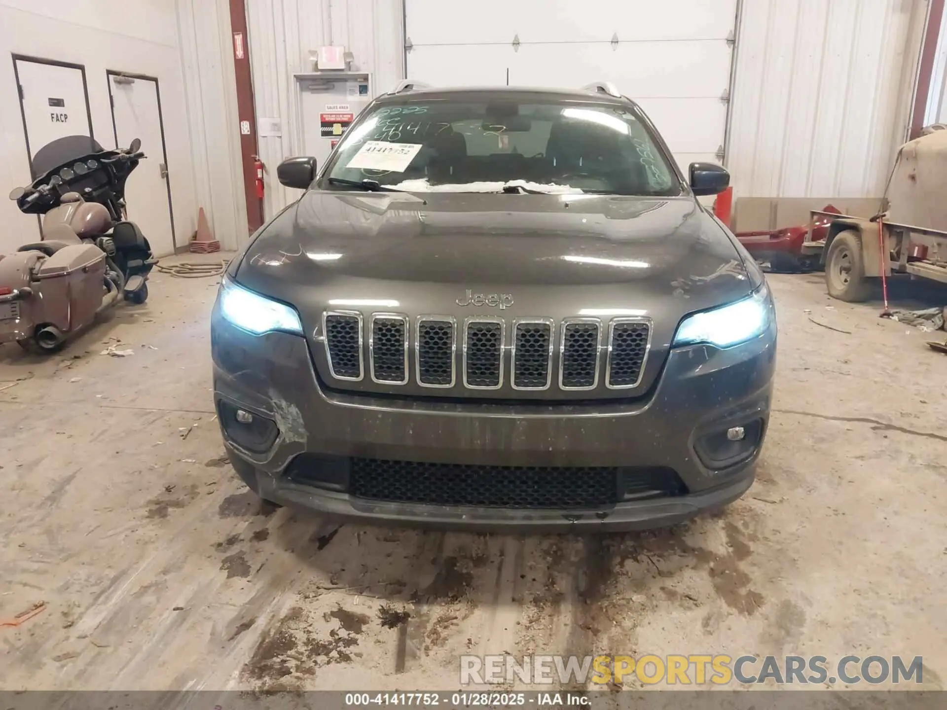 12 fotografías del automóvil dañado 1C4PJMLX9LD527561 JEEP CHEROKEE 2020