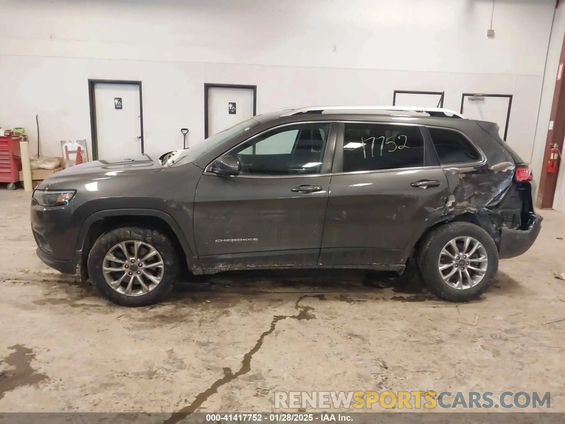 14 fotografías del automóvil dañado 1C4PJMLX9LD527561 JEEP CHEROKEE 2020