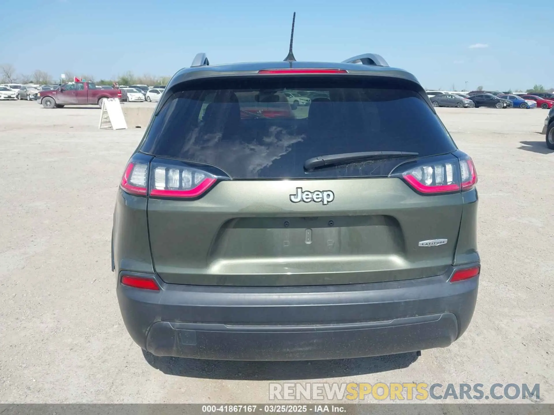 16 fotografías del automóvil dañado 1C4PJLCB2MD155979 JEEP CHEROKEE 2021