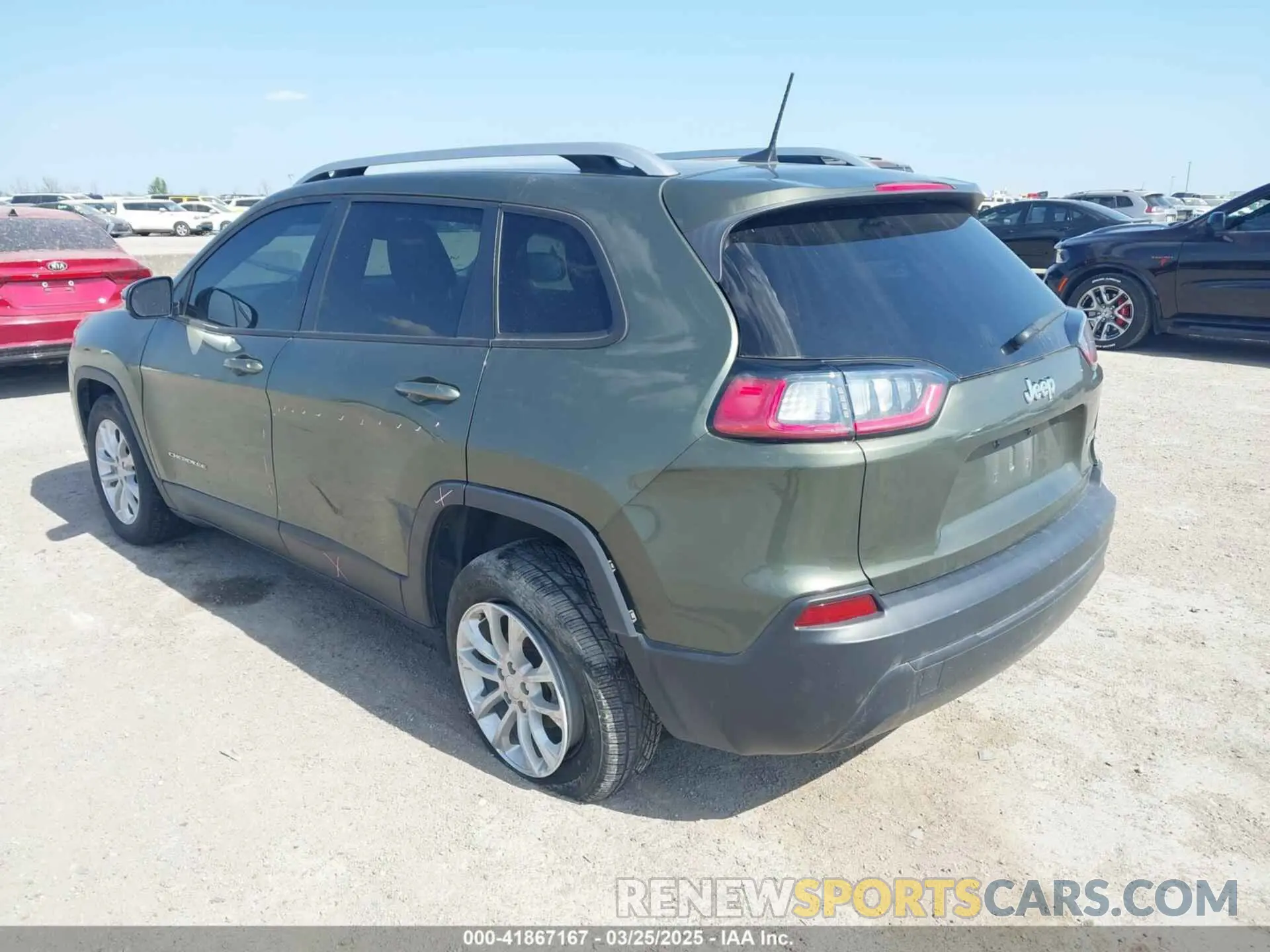 3 fotografías del automóvil dañado 1C4PJLCB2MD155979 JEEP CHEROKEE 2021