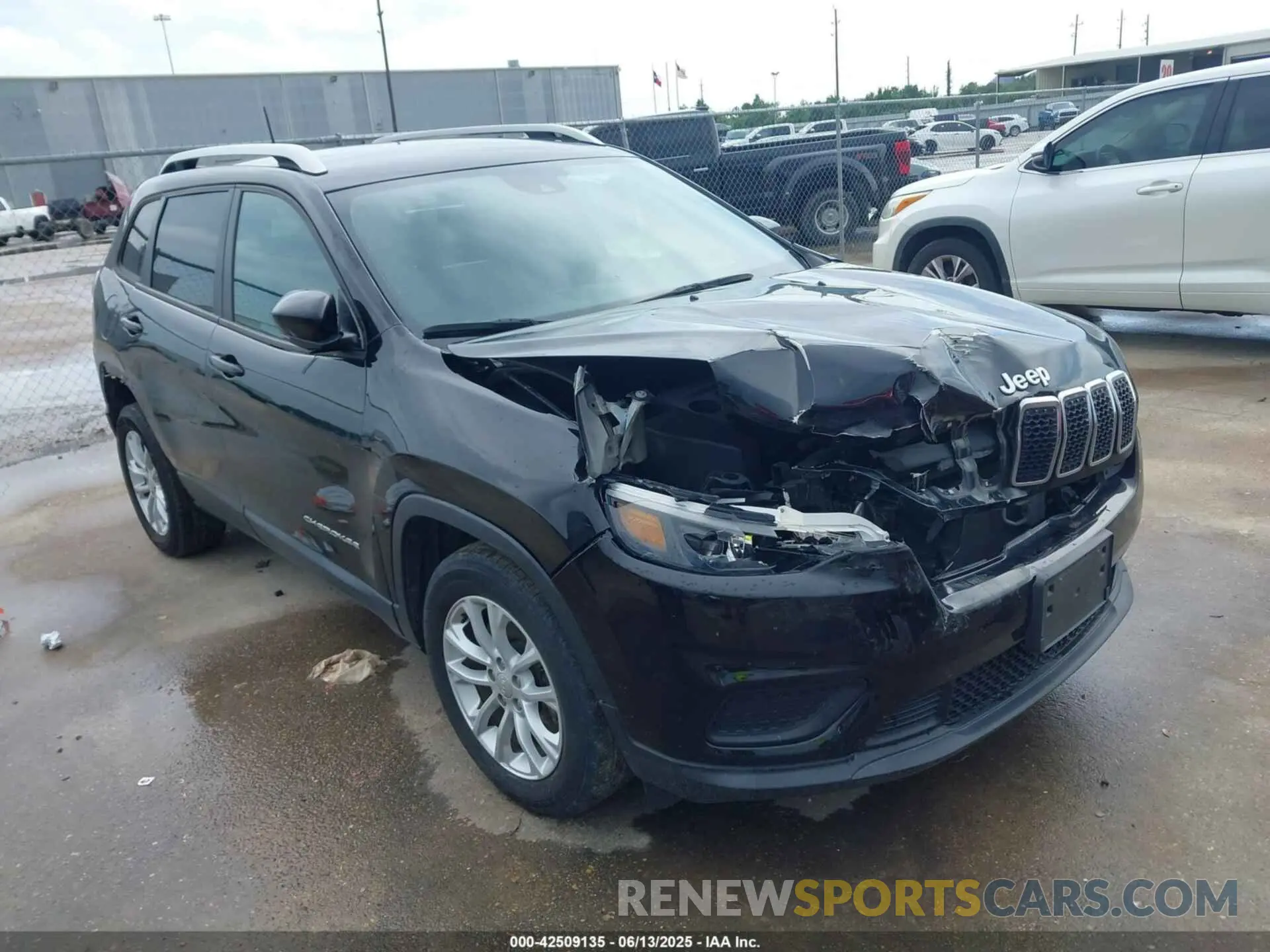 1 fotografías del automóvil dañado 1C4PJLCB3MD155750 JEEP CHEROKEE 2021