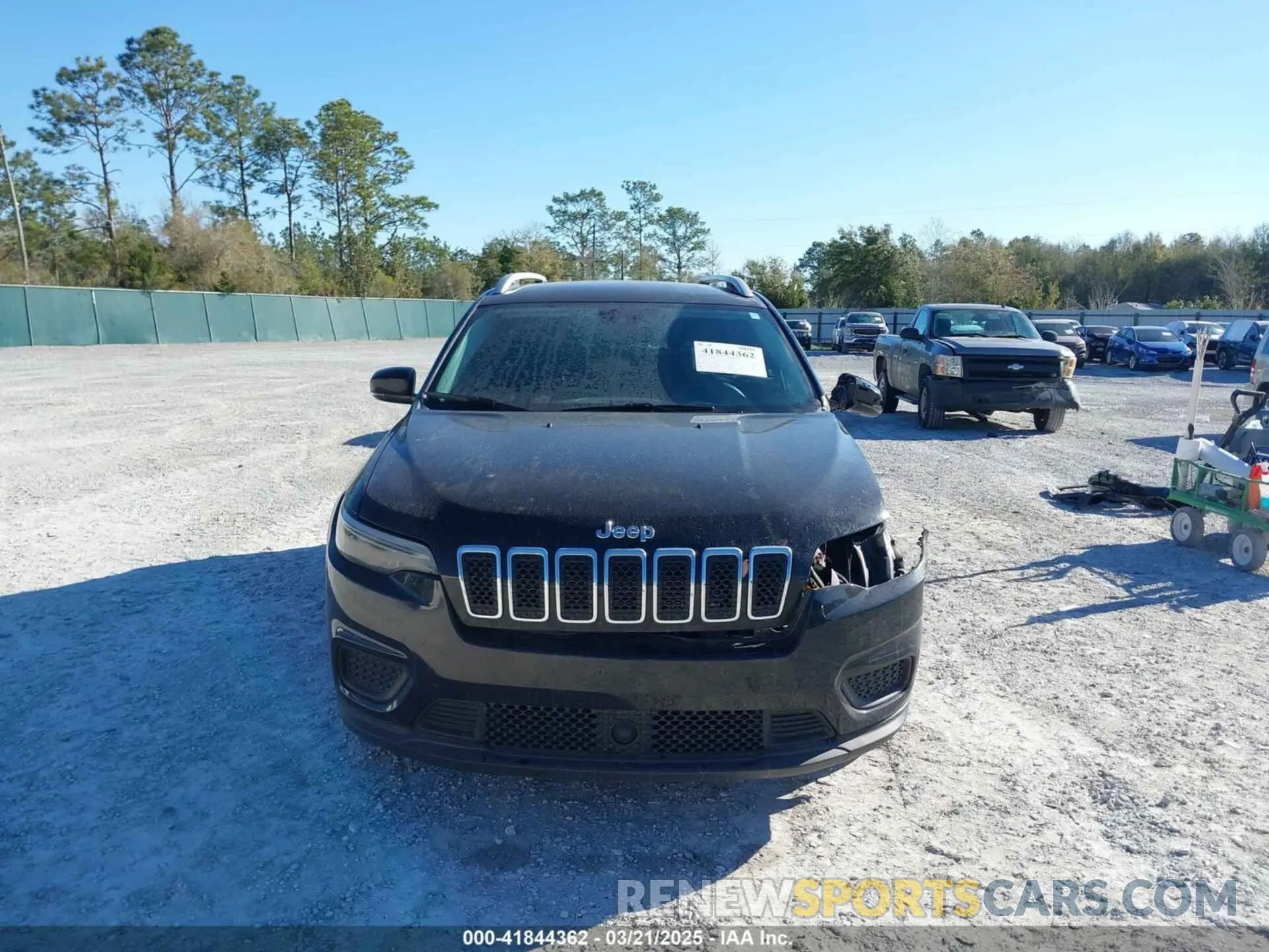 13 fotografías del automóvil dañado 1C4PJLCB4MD227099 JEEP CHEROKEE 2021