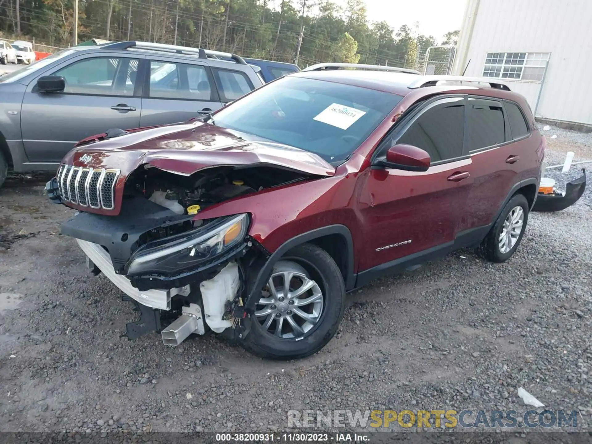 2 fotografías del automóvil dañado 1C4PJLCB5MD192315 JEEP CHEROKEE 2021