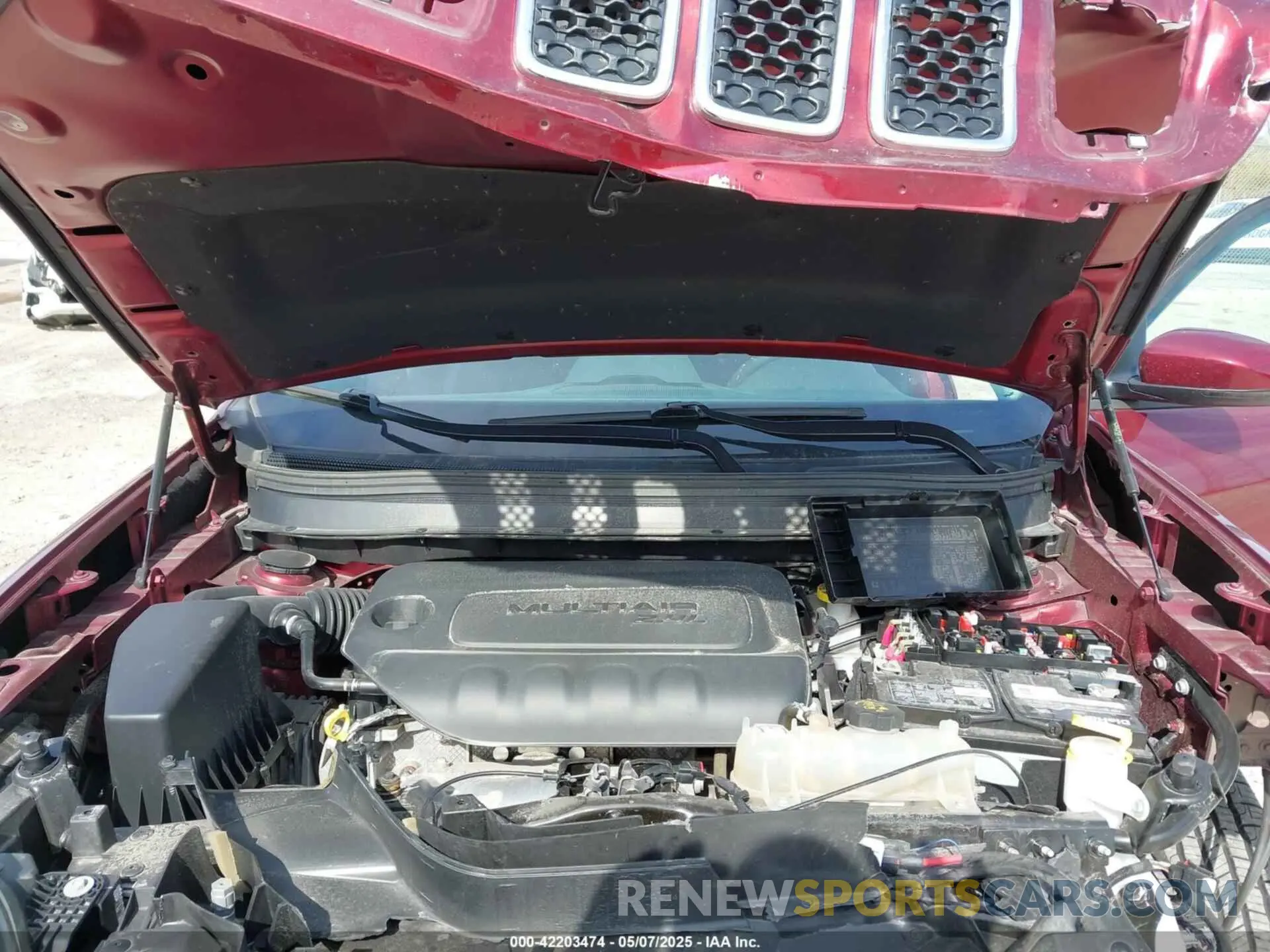 10 fotografías del automóvil dañado 1C4PJLCB7MD150373 JEEP CHEROKEE 2021