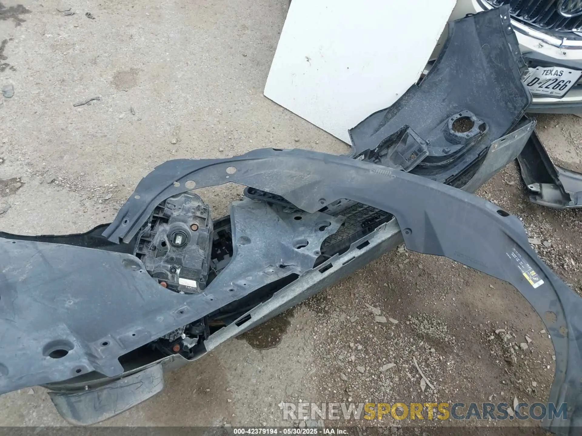 12 fotografías del automóvil dañado 1C4PJLCB8MD116023 JEEP CHEROKEE 2021