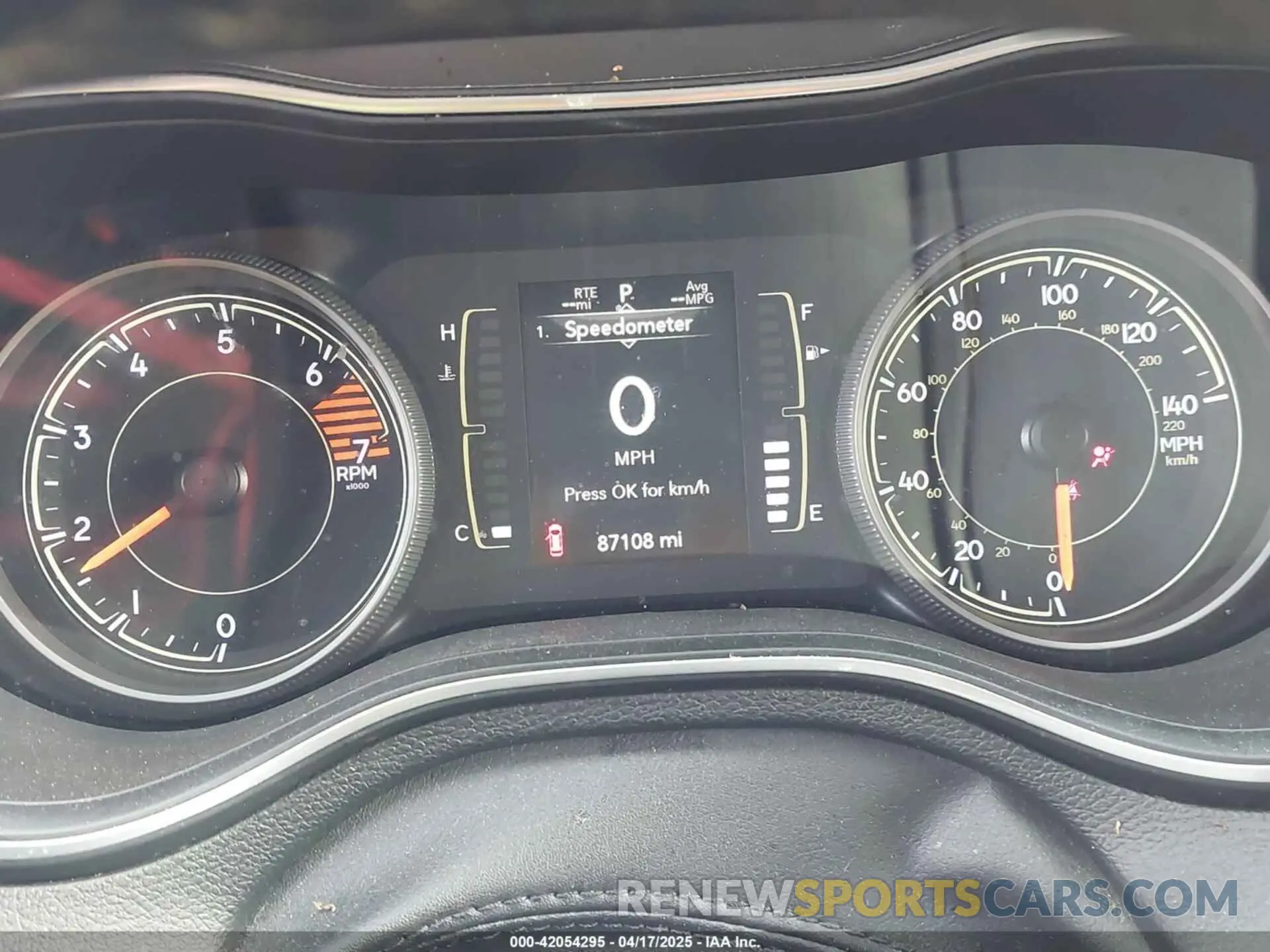 7 fotografías del automóvil dañado 1C4PJLLB0MD200305 JEEP CHEROKEE 2021