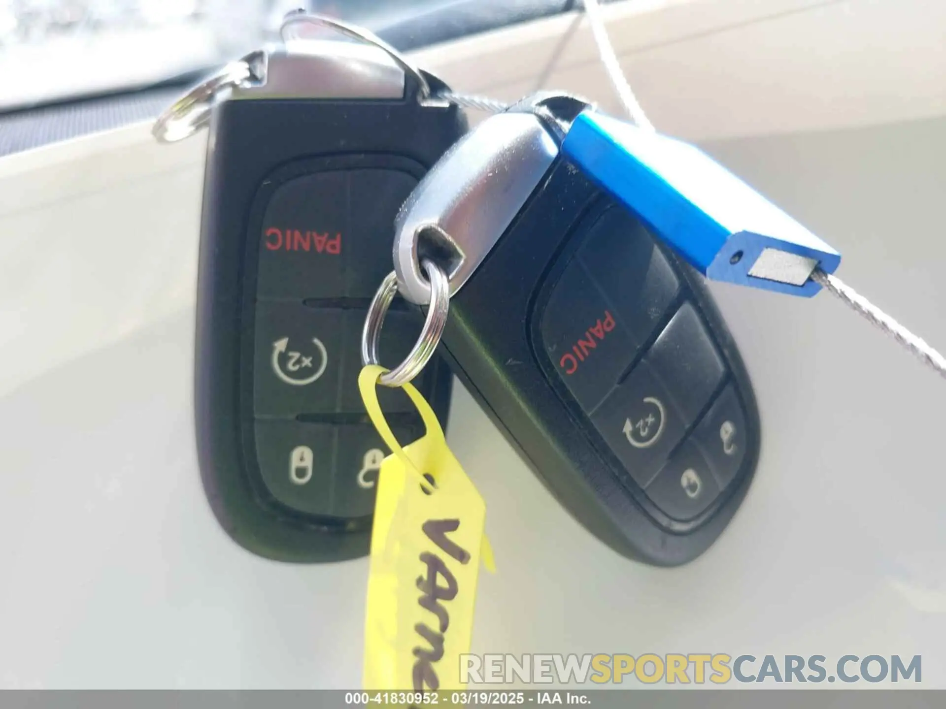 11 fotografías del automóvil dañado 1C4PJLLB1MD180422 JEEP CHEROKEE 2021