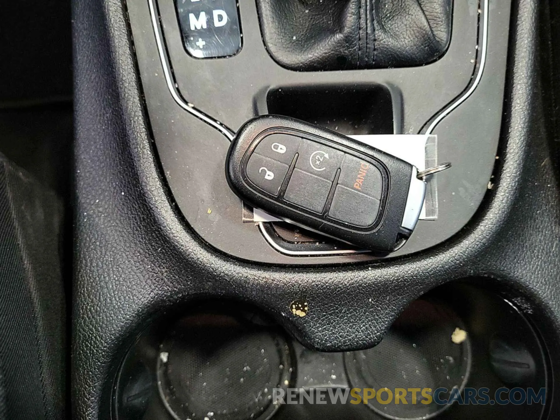 15 fotografías del automóvil dañado 1C4PJLLB3MD116284 JEEP CHEROKEE 2021