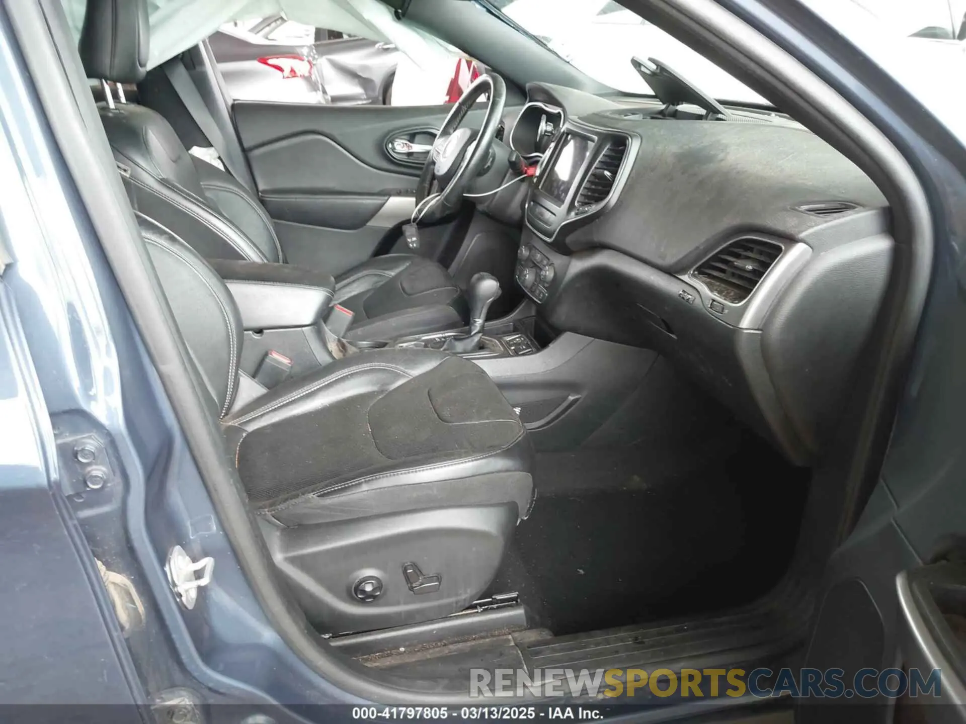 5 fotografías del automóvil dañado 1C4PJLMX0MD207782 JEEP CHEROKEE 2021
