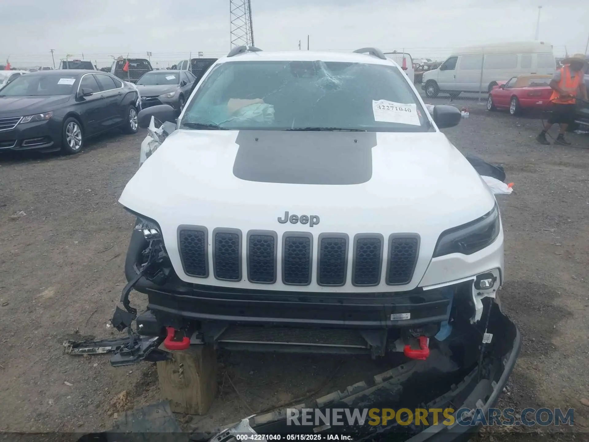 12 fotografías del automóvil dañado 1C4PJMBX4MD239112 JEEP CHEROKEE 2021