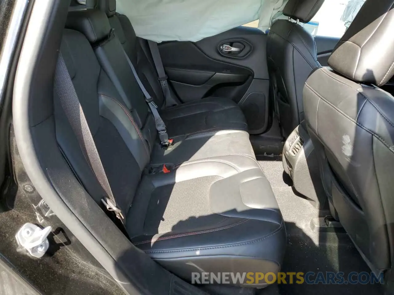 12 fotografías del automóvil dañado 1C4PJMBX6MD220061 JEEP CHEROKEE 2021