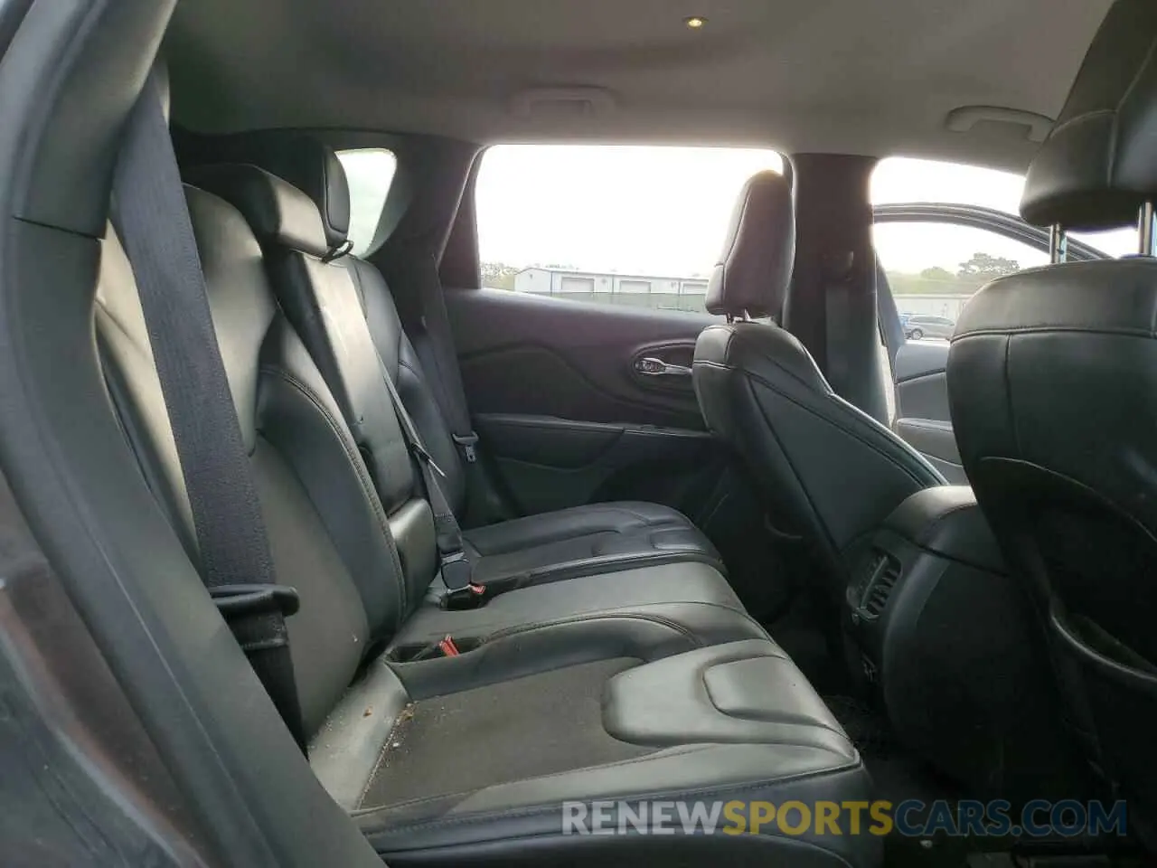 11 fotografías del automóvil dañado 1C4PJMBX7MD215581 JEEP CHEROKEE 2021