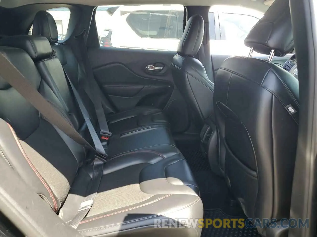 11 fotografías del automóvil dañado 1C4PJMBX8MD167153 JEEP CHEROKEE 2021