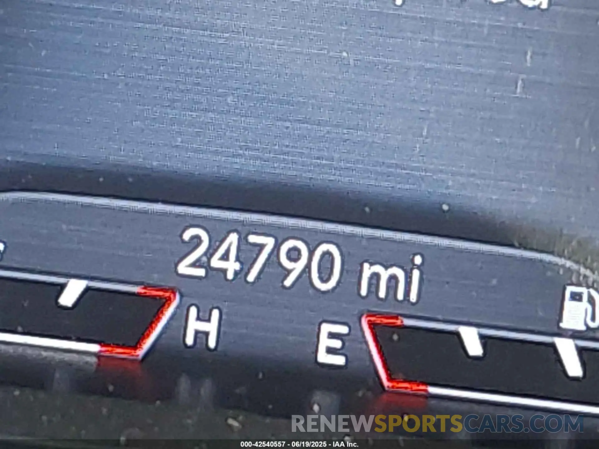 16 fotografías del automóvil dañado 1C4PJMDN8MD132074 JEEP CHEROKEE 2021