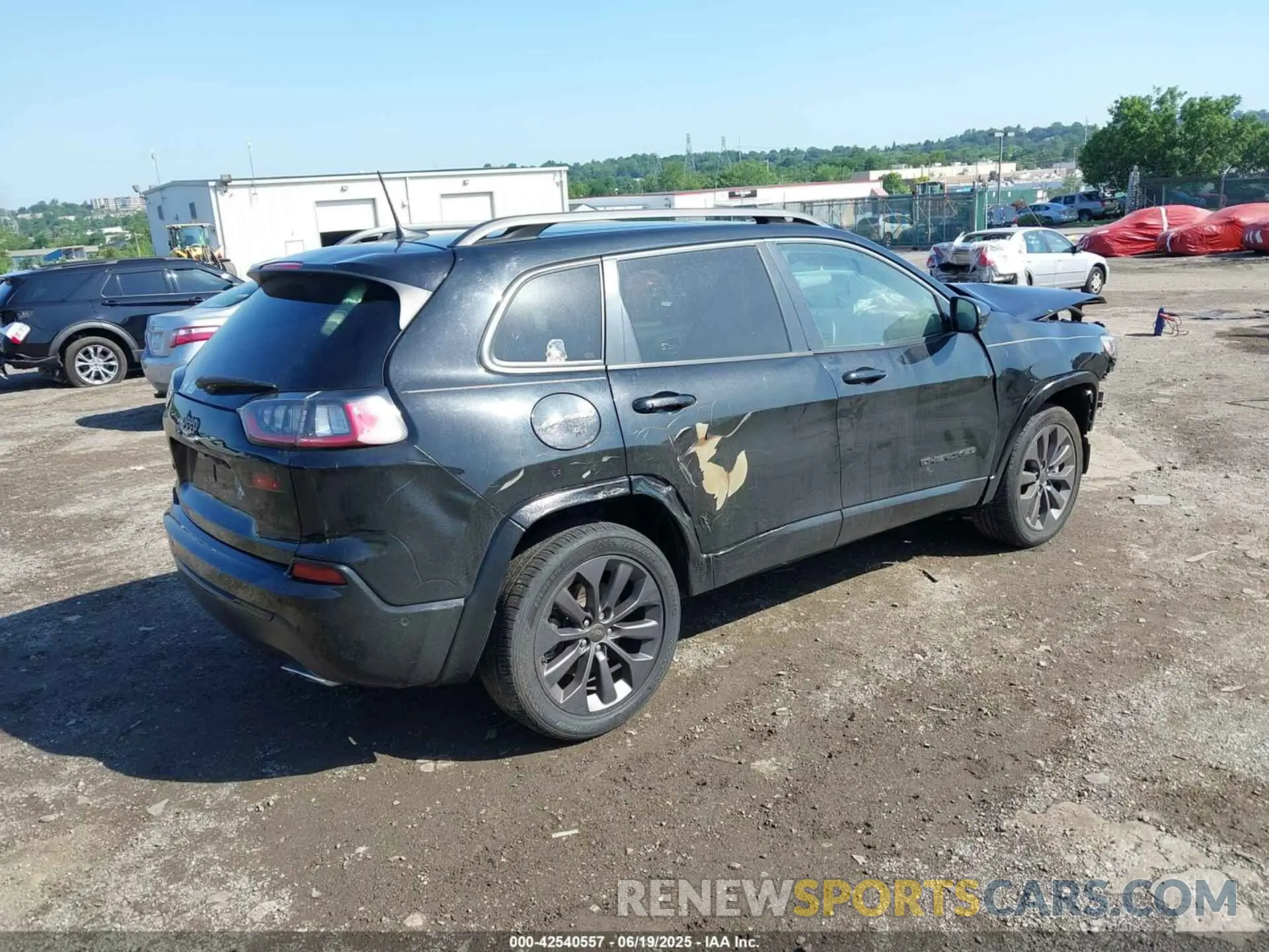 4 fotografías del automóvil dañado 1C4PJMDN8MD132074 JEEP CHEROKEE 2021