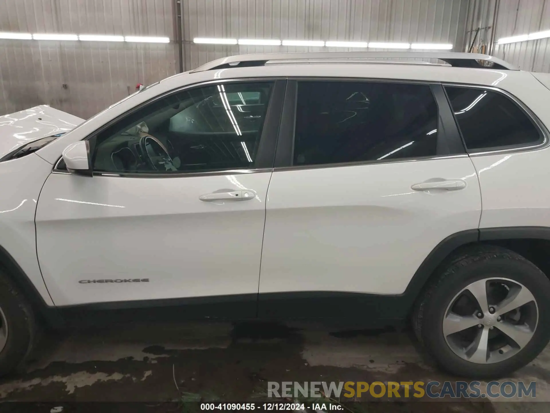 14 fotografías del automóvil dañado 1C4PJMDX0MD194876 JEEP CHEROKEE 2021