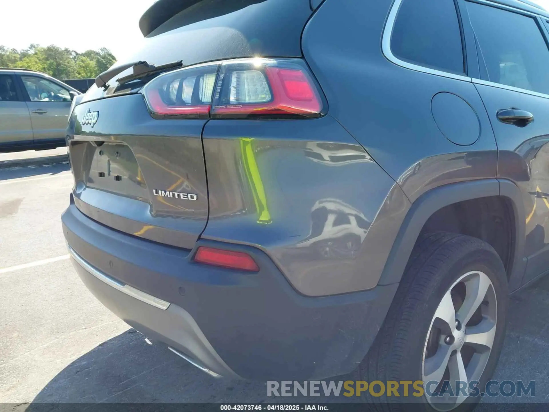 18 fotografías del automóvil dañado 1C4PJMDX6MD209395 JEEP CHEROKEE 2021