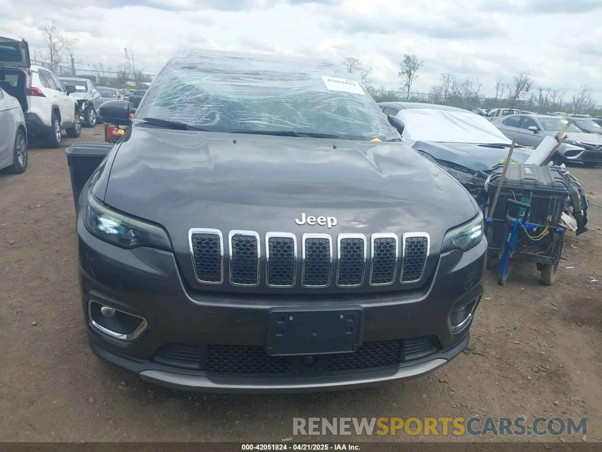 12 fotografías del automóvil dañado 1C4PJMDX8MD212475 JEEP CHEROKEE 2021