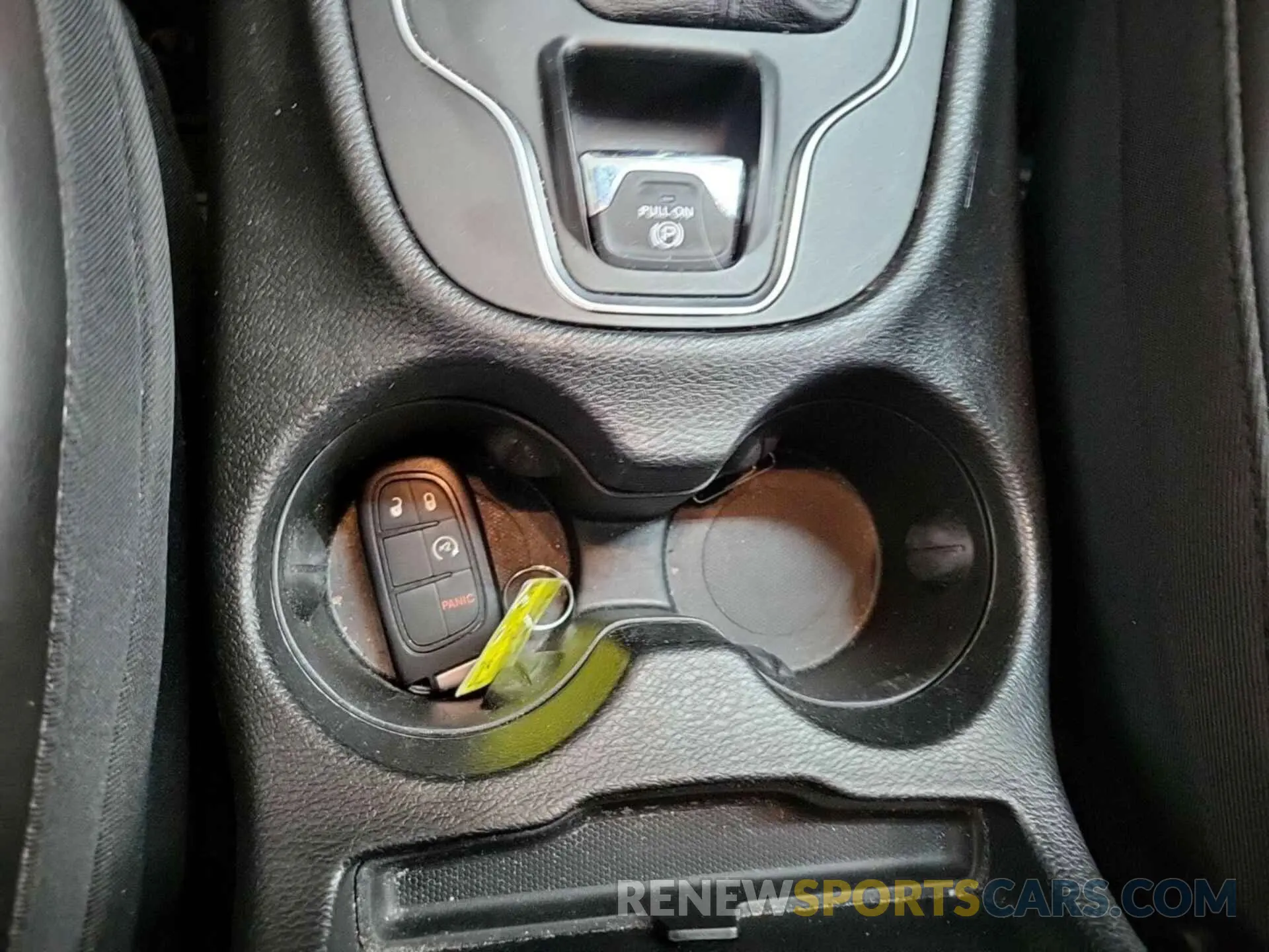 2 fotografías del automóvil dañado 1C4PJMLB8MD221327 JEEP CHEROKEE 2021