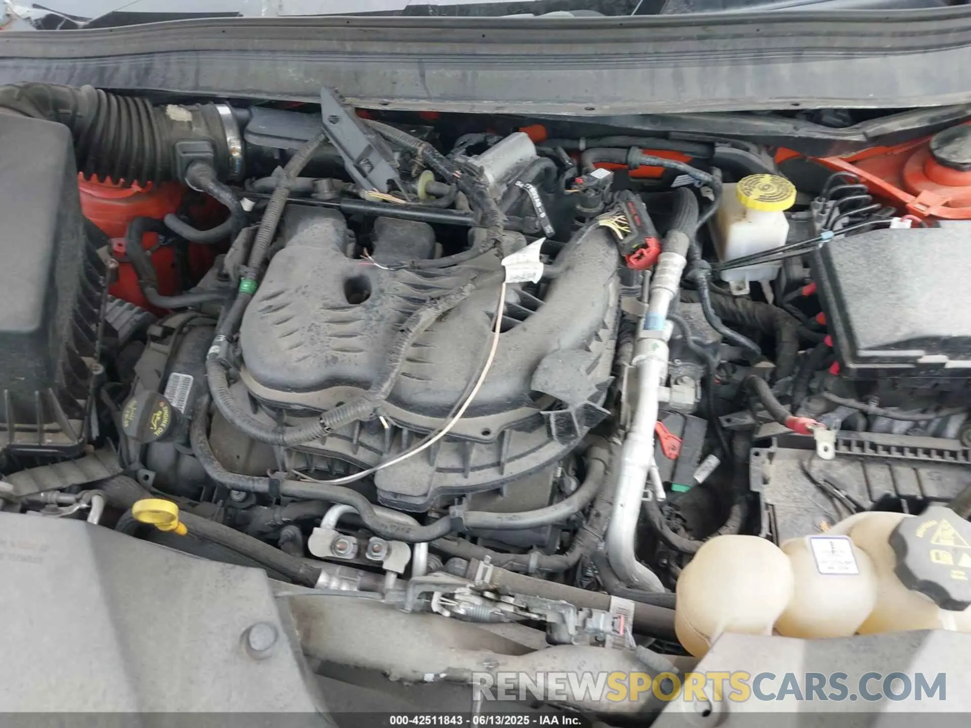 10 fotografías del automóvil dañado 1C4PJMMX0MD156726 JEEP CHEROKEE 2021