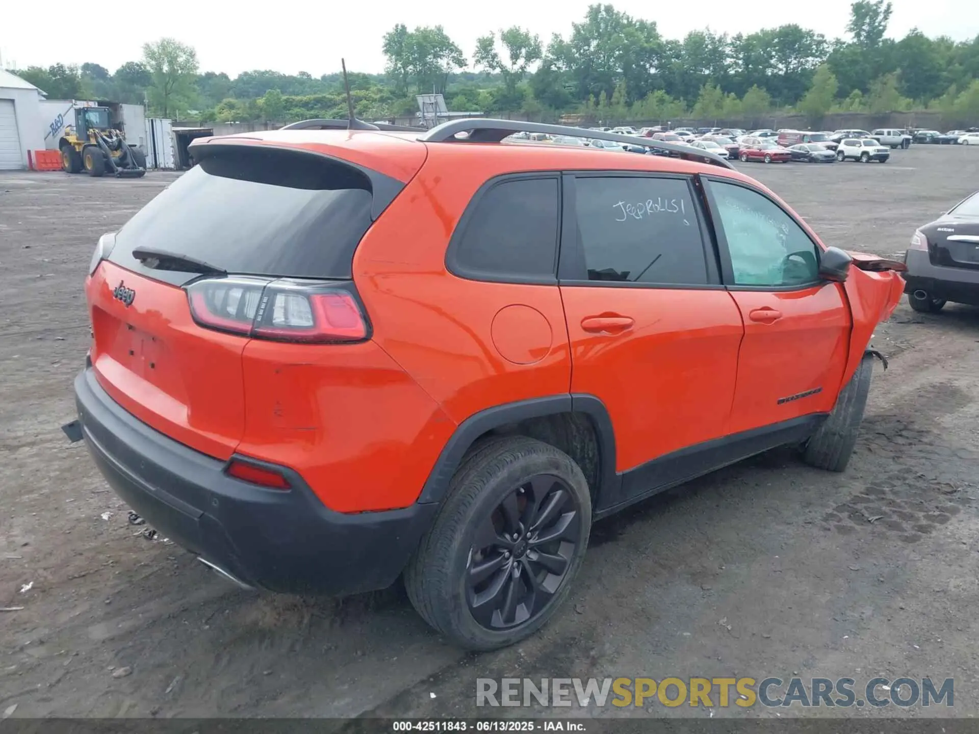 4 fotografías del automóvil dañado 1C4PJMMX0MD156726 JEEP CHEROKEE 2021