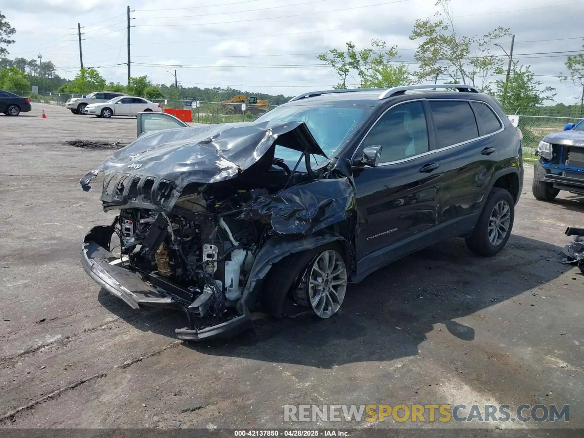 2 fotografías del automóvil dañado 1C4PJMMX3MD167896 JEEP CHEROKEE 2021