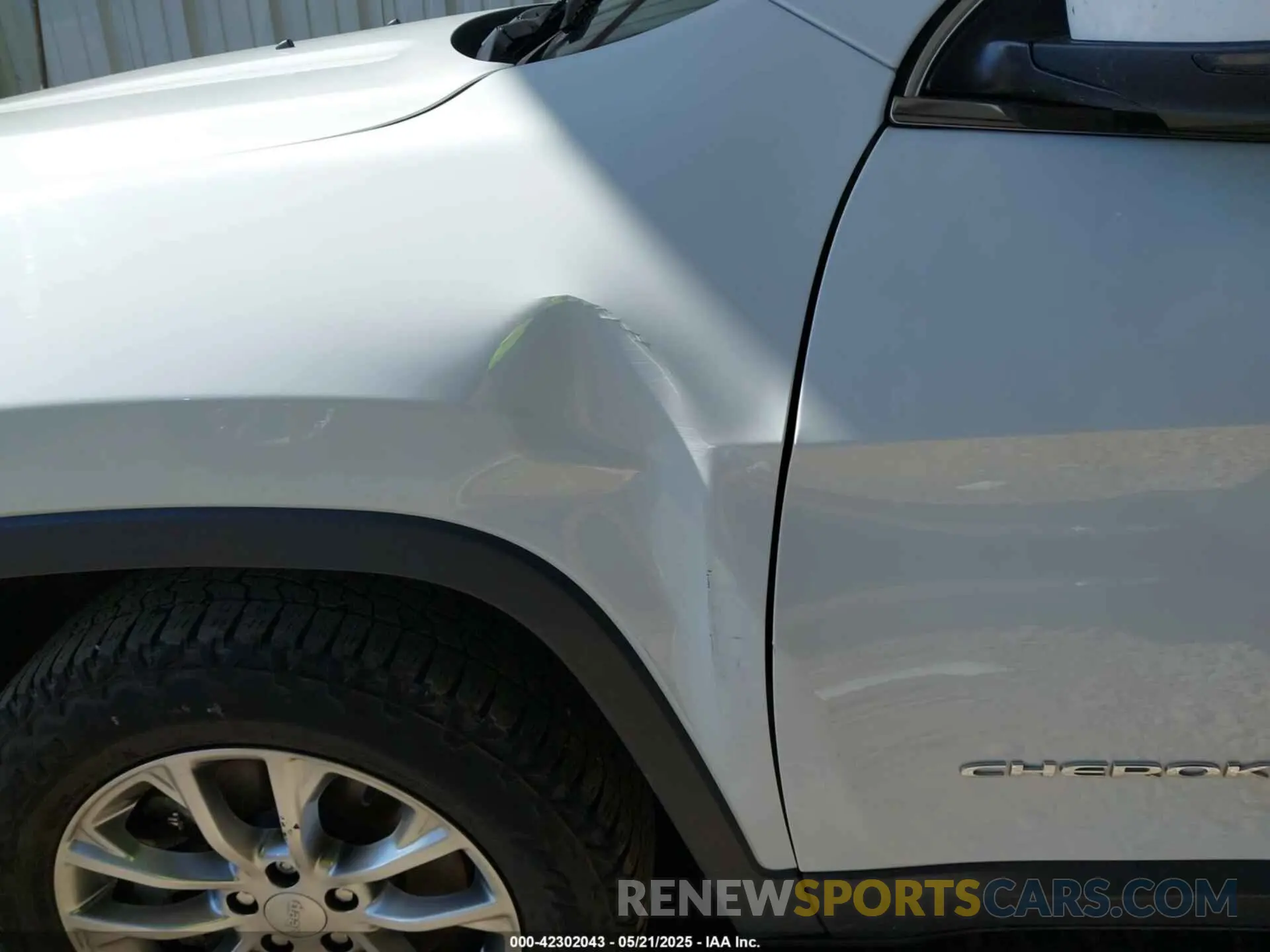22 fotografías del automóvil dañado 1C4PJMMX4MD245019 JEEP CHEROKEE 2021