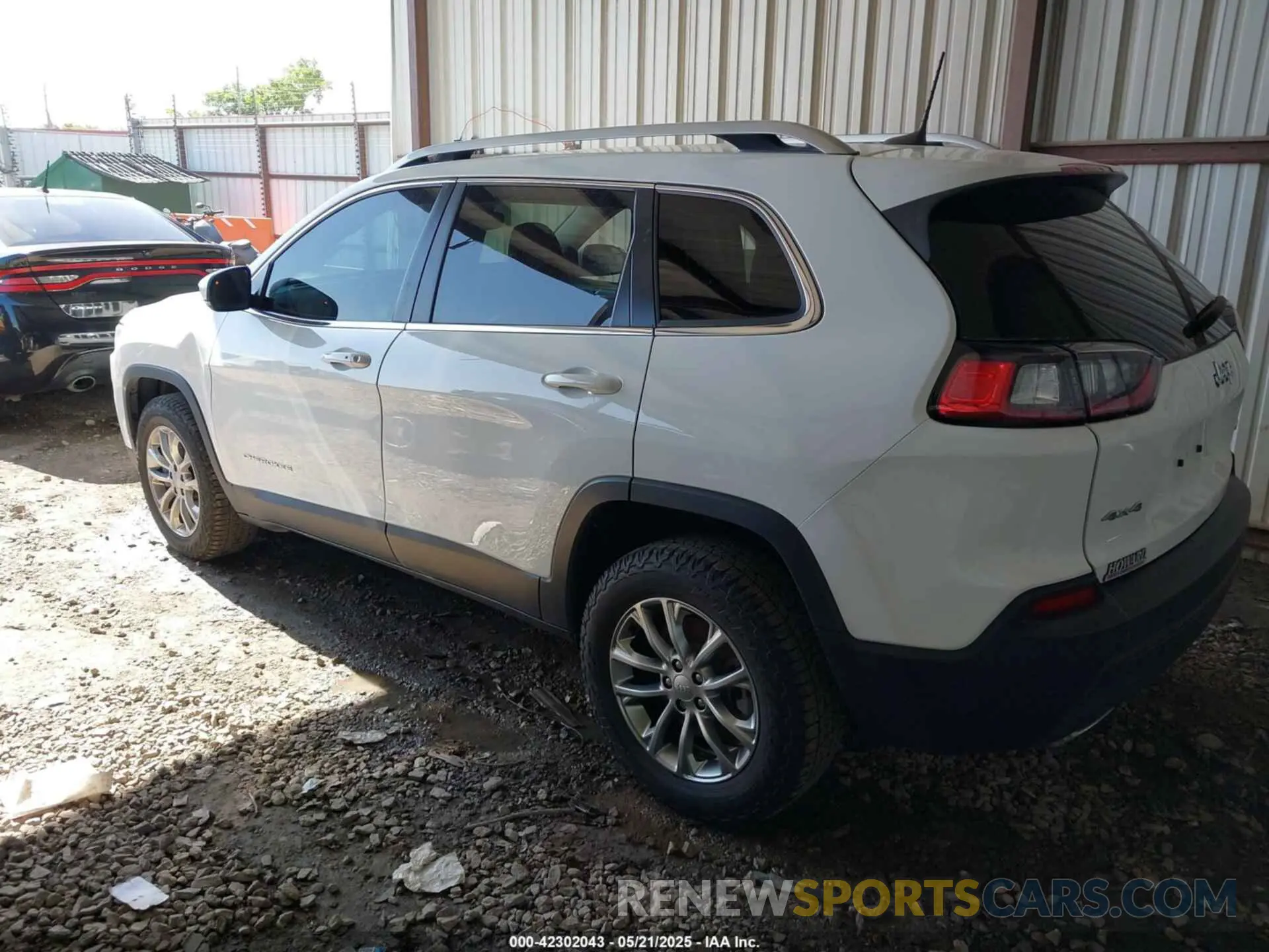 3 fotografías del automóvil dañado 1C4PJMMX4MD245019 JEEP CHEROKEE 2021