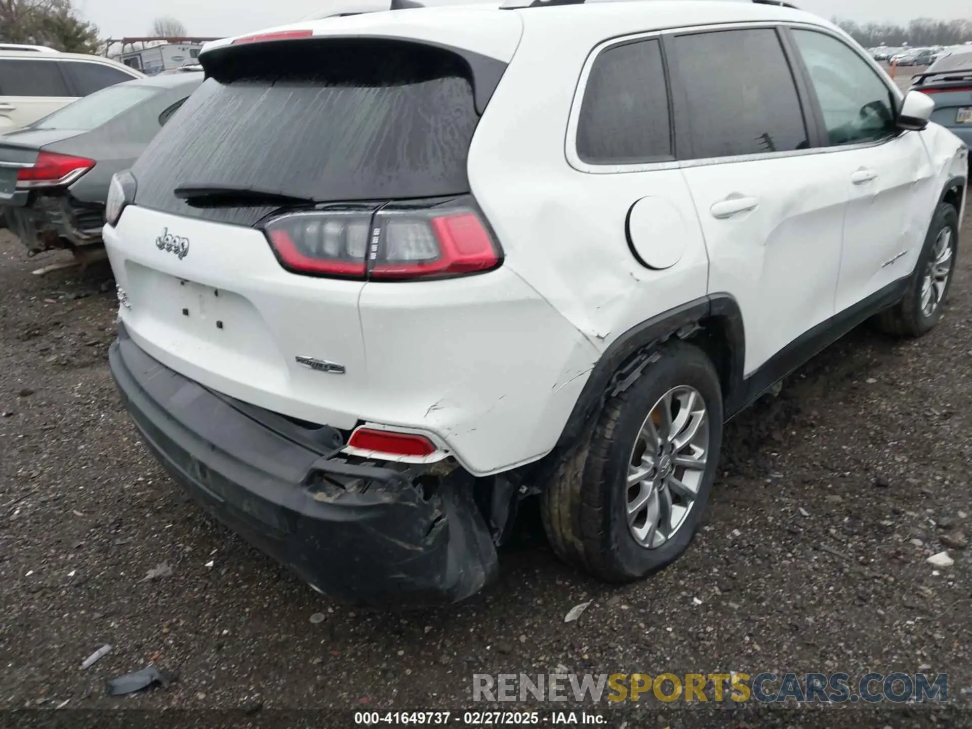 17 fotografías del automóvil dañado 1C4PJMMX5MD133846 JEEP CHEROKEE 2021