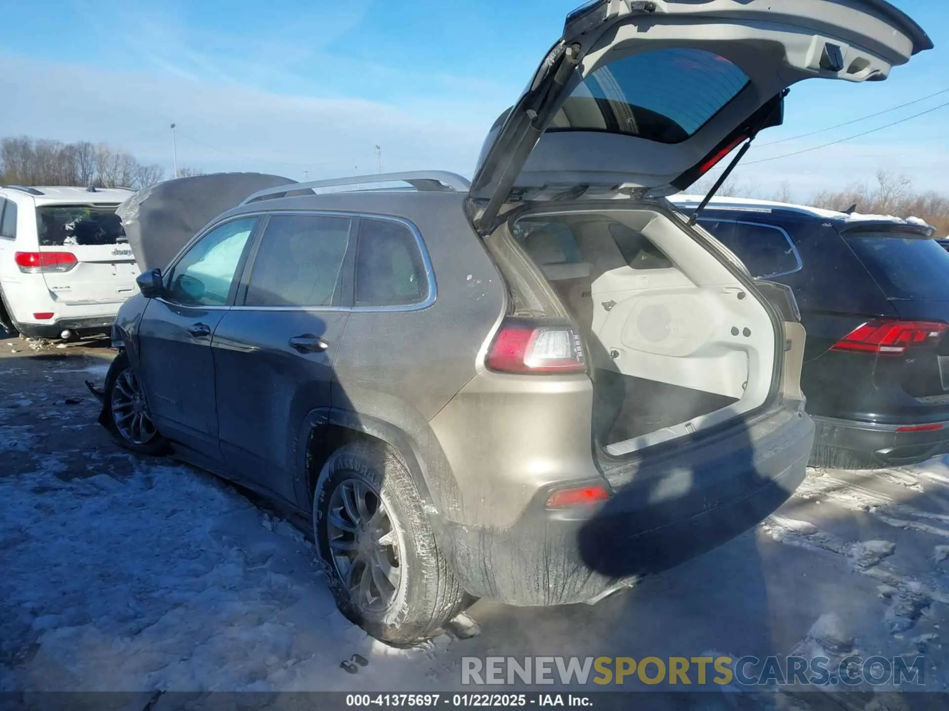 3 fotografías del automóvil dañado 1C4PJMMX9MD105662 JEEP CHEROKEE 2021