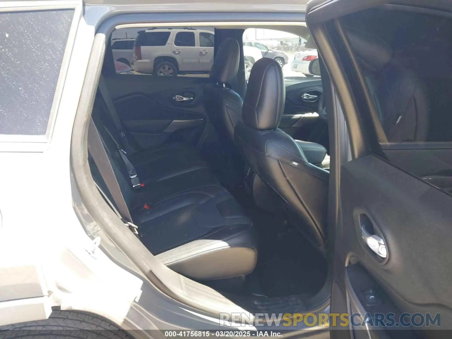8 fotografías del automóvil dañado 1C4PJLMN3ND514475 JEEP CHEROKEE 2022