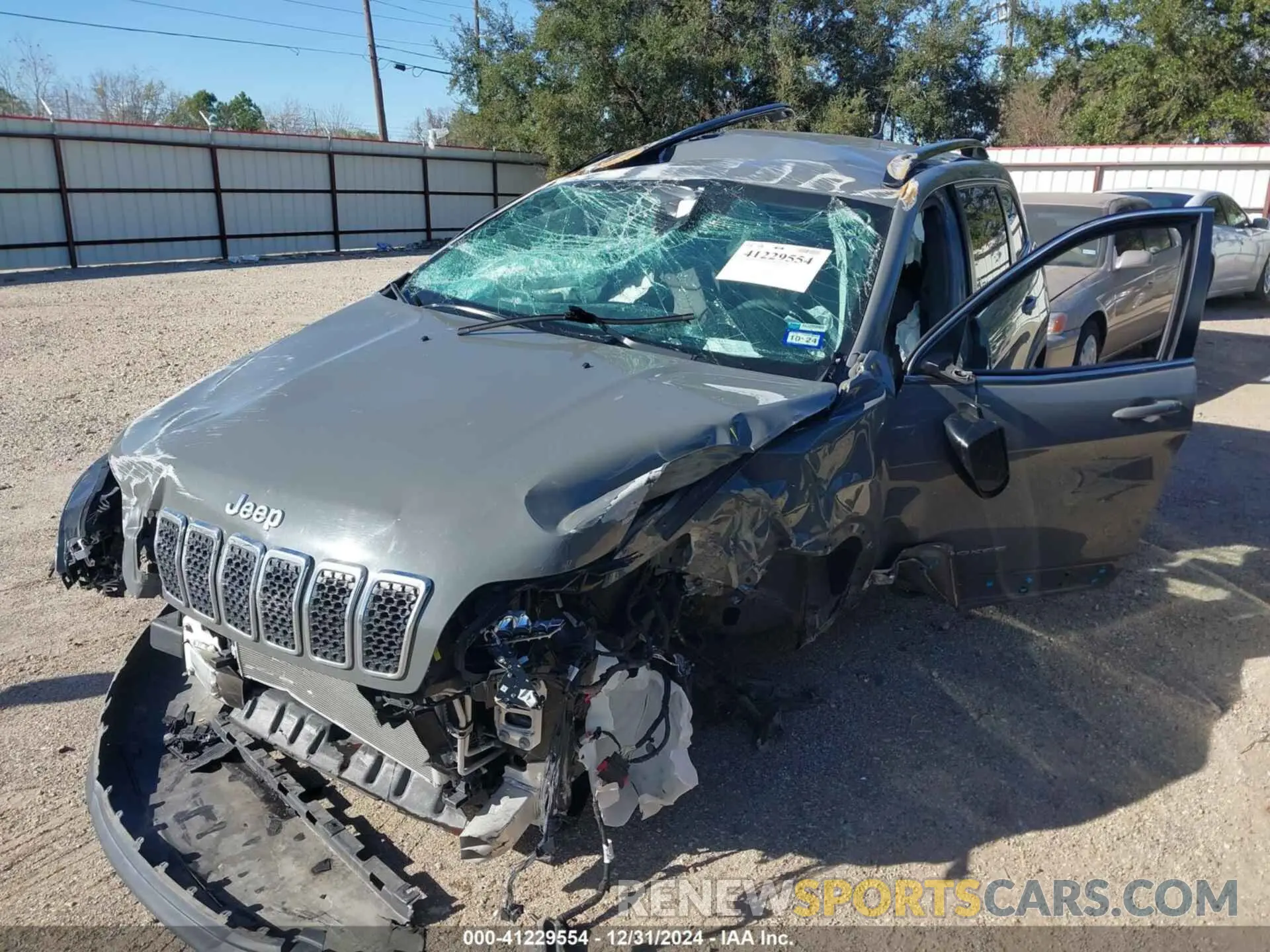 2 fotografías del automóvil dañado 1C4PJLMX6ND508929 JEEP CHEROKEE 2022