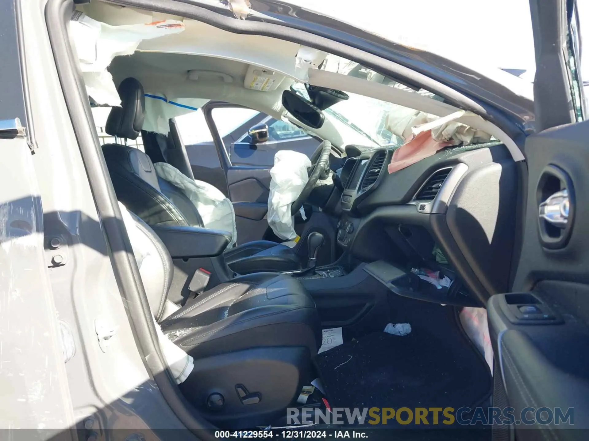 5 fotografías del automóvil dañado 1C4PJLMX6ND508929 JEEP CHEROKEE 2022