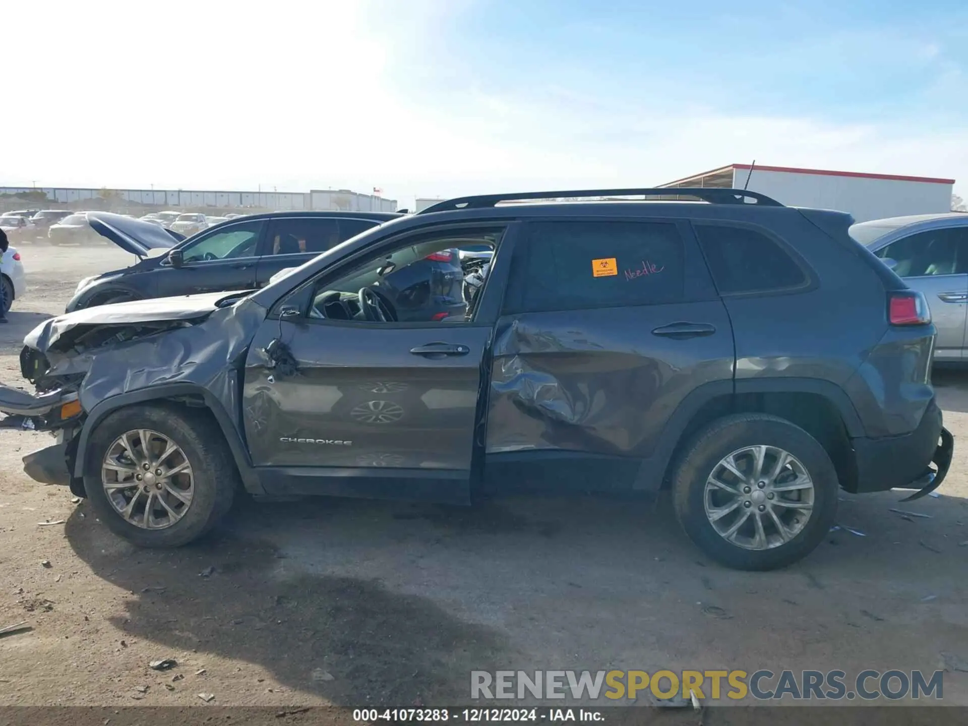 14 fotografías del automóvil dañado 1C4PJLMX6ND535323 JEEP CHEROKEE 2022