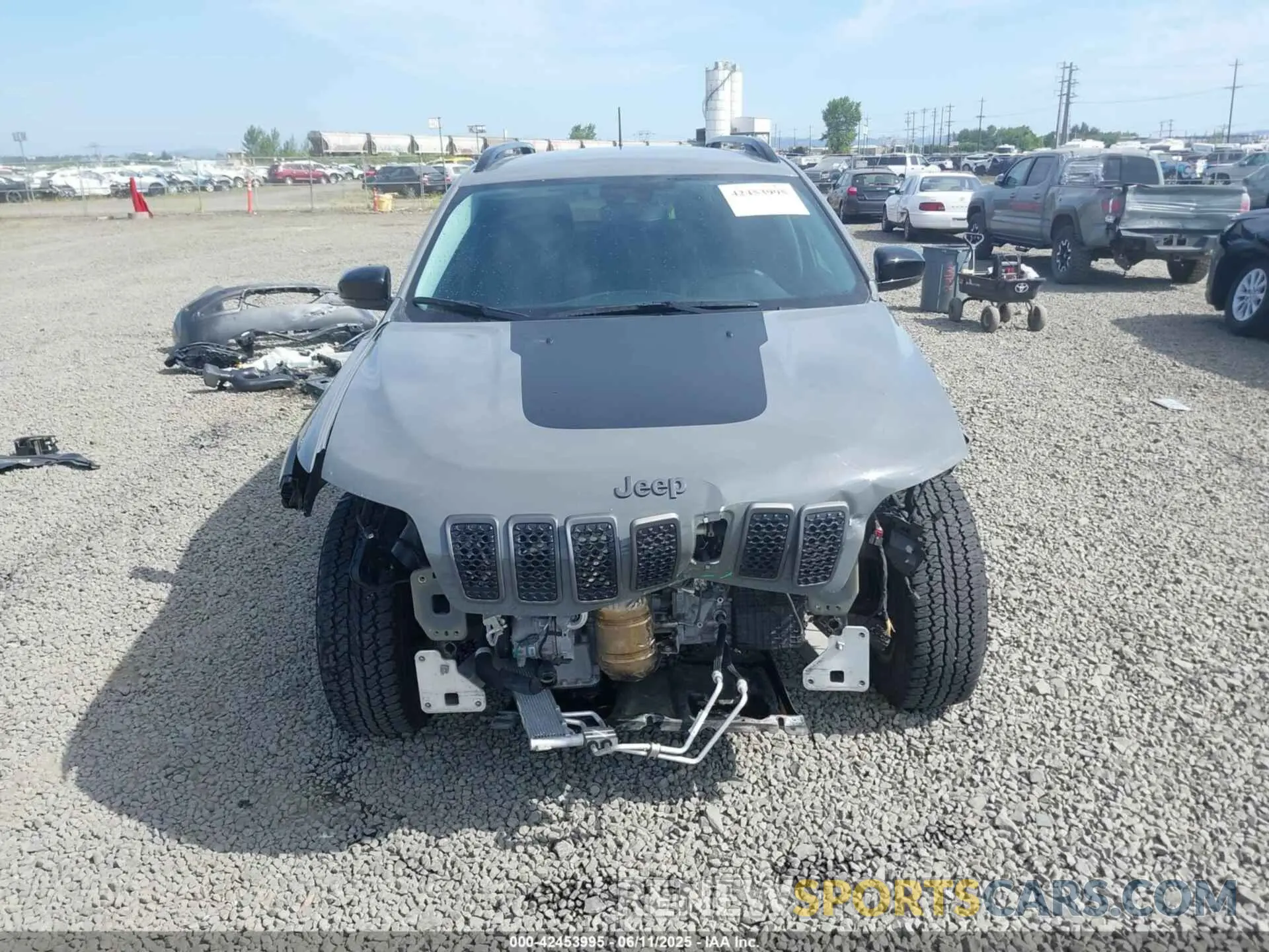 13 fotografías del automóvil dañado 1C4PJMBX2ND525770 JEEP CHEROKEE 2022