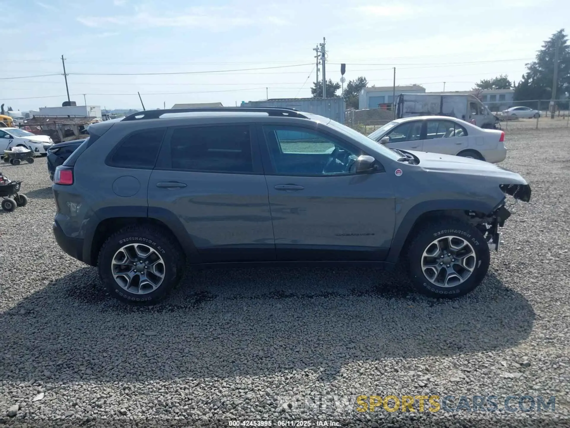 14 fotografías del automóvil dañado 1C4PJMBX2ND525770 JEEP CHEROKEE 2022