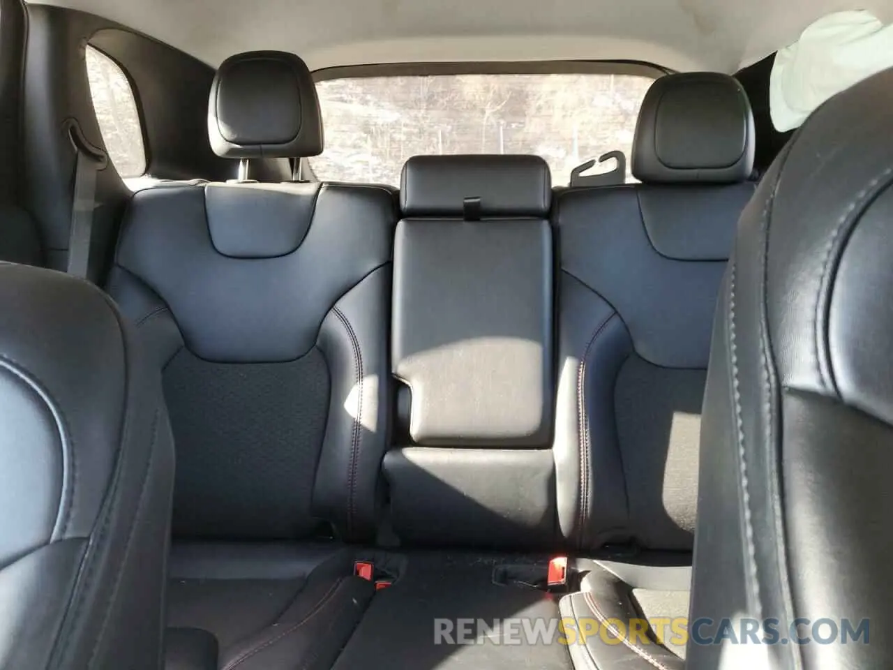 10 fotografías del automóvil dañado 1C4PJMBX4ND518870 JEEP CHEROKEE 2022