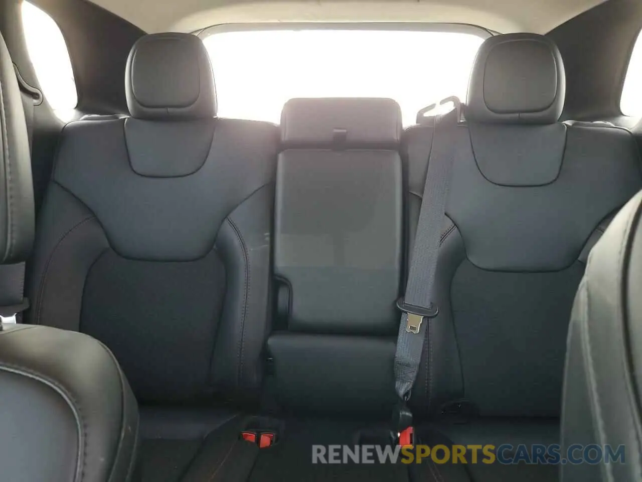 10 fotografías del automóvil dañado 1C4PJMBX8ND502686 JEEP CHEROKEE 2022