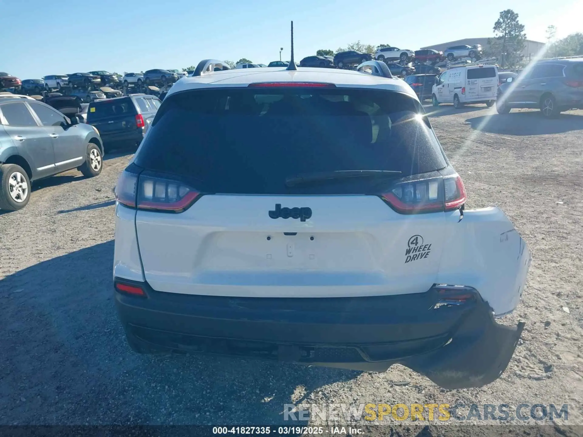 17 fotografías del automóvil dañado 1C4PJMCX2ND533284 JEEP CHEROKEE 2022