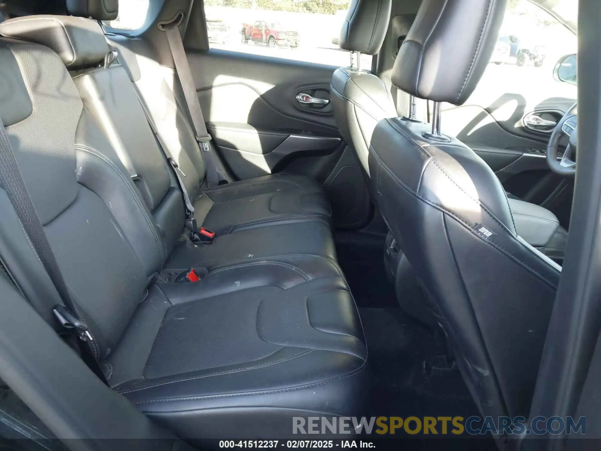 8 fotografías del automóvil dañado 1C4PJMMX6ND509858 JEEP CHEROKEE 2022