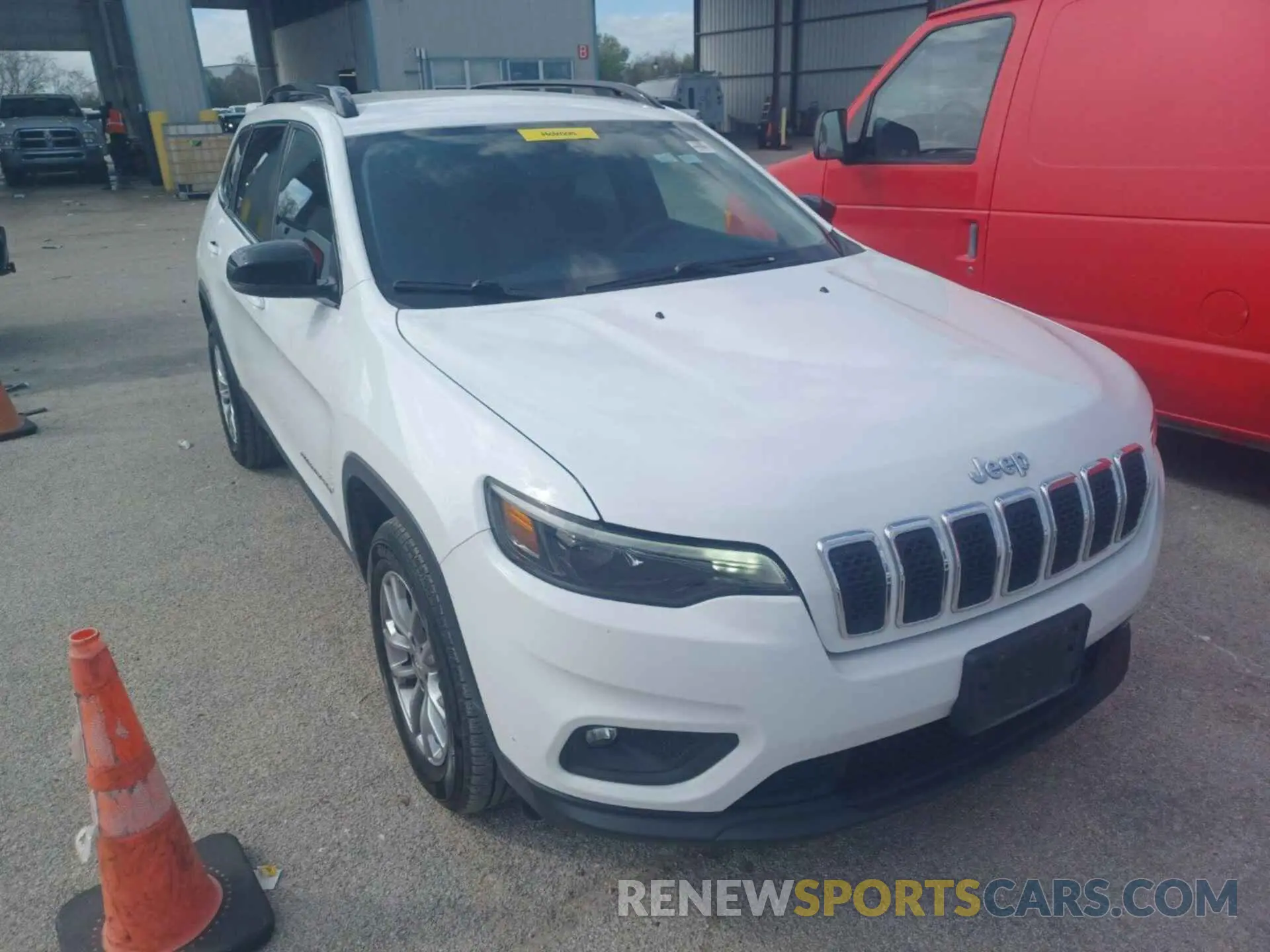 28 fotografías del automóvil dañado 1C4PJMMX8ND505908 JEEP CHEROKEE 2022